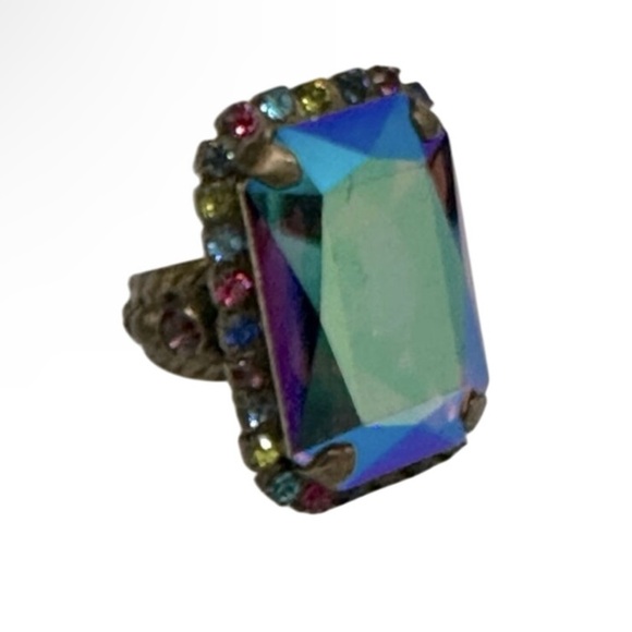 SORRELLI Luxurious Emerald-Cut Cocktail Ring Super Multi Antique Gold-Tone - Picture 1 of 4
